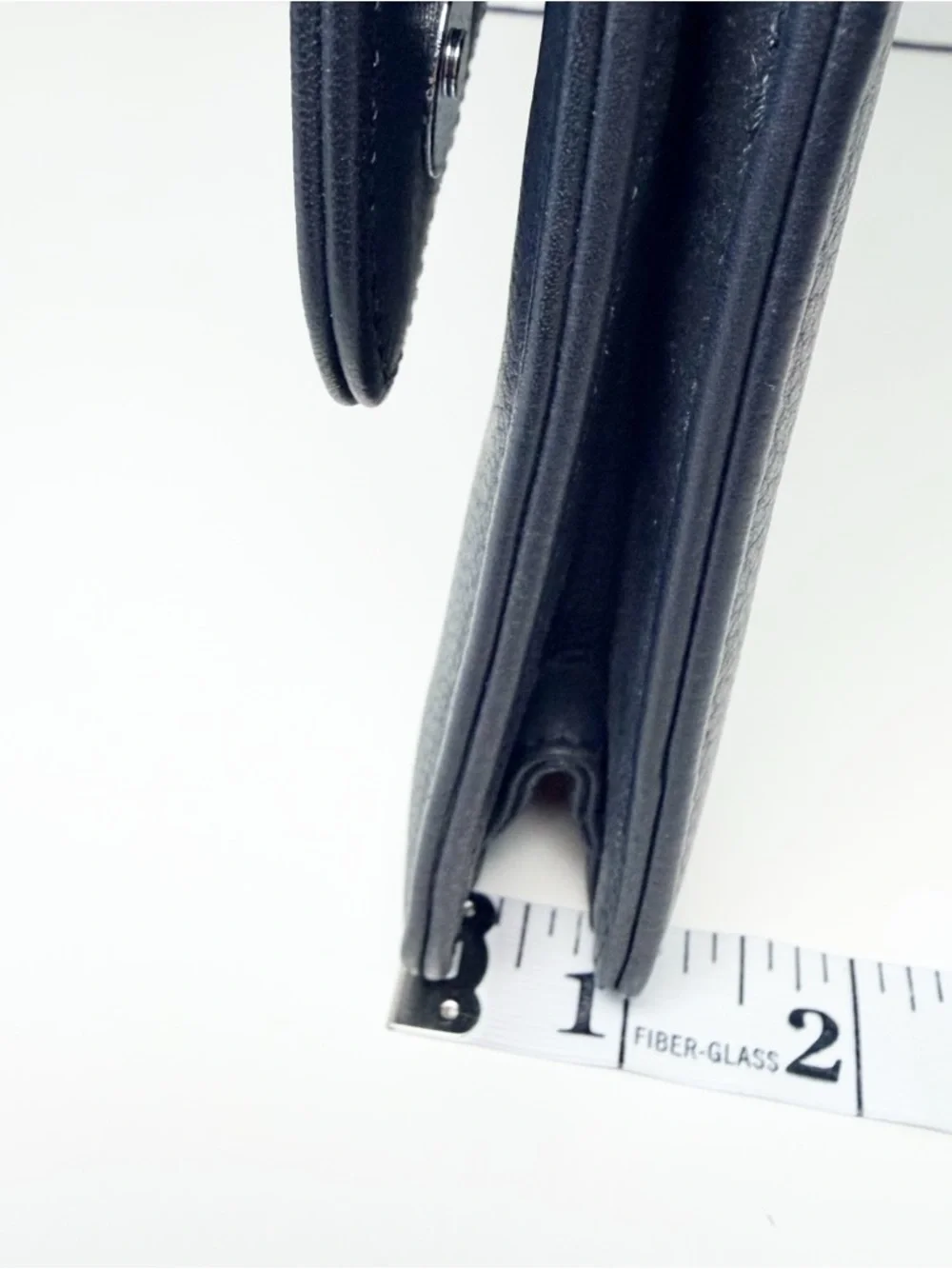 Levenger sleek black